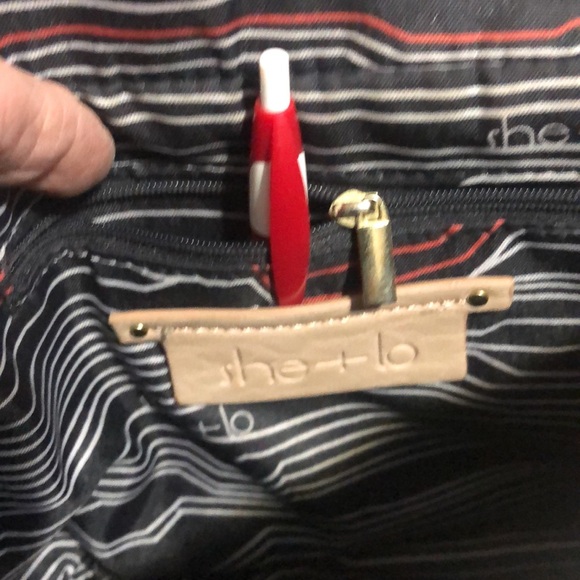 Cross body purse, She & Lo tan with gold trim included metallic studs. - Picture 3 of 10